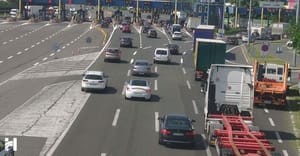 Gužve na autocestama diljem zemlje: HAK traži vozače na strpljenje