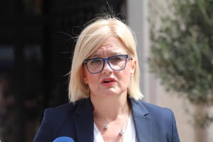 Prvi pokušaj propao: Rinčić nije uspjela konstituirati Gradsko vijeće Rijeke, nudi novi model suradnje