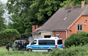 STRAVA U NJEMAČKOJ: Majka (35) rodila pa stavila bebu u perilicu rublja, partner ju je uključio ne znajući da je unutra