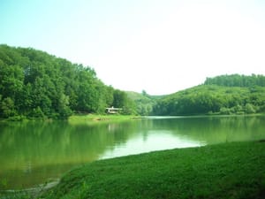 U jezeru kod Slavonskog Broda pronađeno tijelo – sumnja se da je riječ o nestalom tinejdžeru