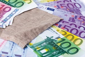 Šokantni podaci otkrivaju koja je plaća najbogatijeg gradonačelnika u Hrvatskoj!