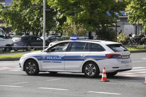 Eksplozija u Novom Zagrebu: U dvorište obiteljske kuće bačena bomba, u tijeku je potraga za počiniteljem