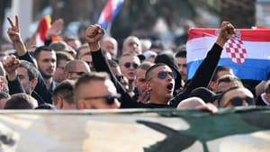 Torcida nakon prosvjeda pred sudom: Božinović optužuje ljevicu za poticanje nereda